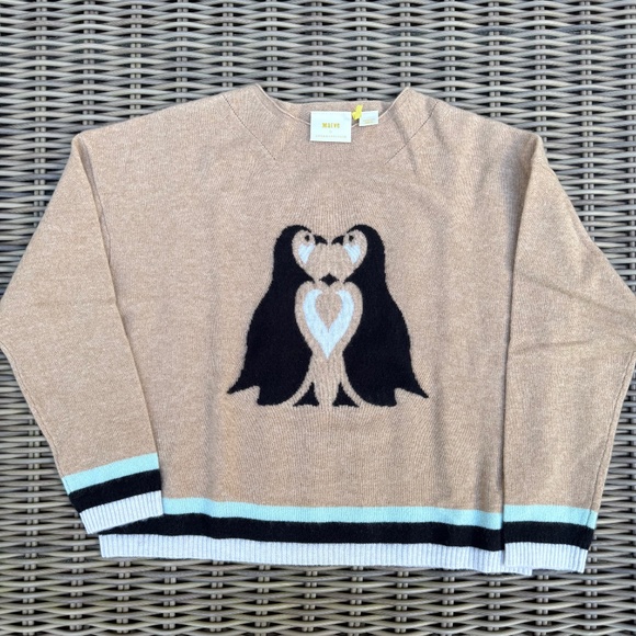 Woman Cashmere Penguin Sweater. size Medium - Picture 1 of 5